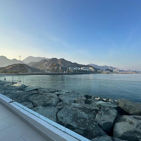 Al Dana Sea View Villa Эль-Фуджайра Экстерьер фото