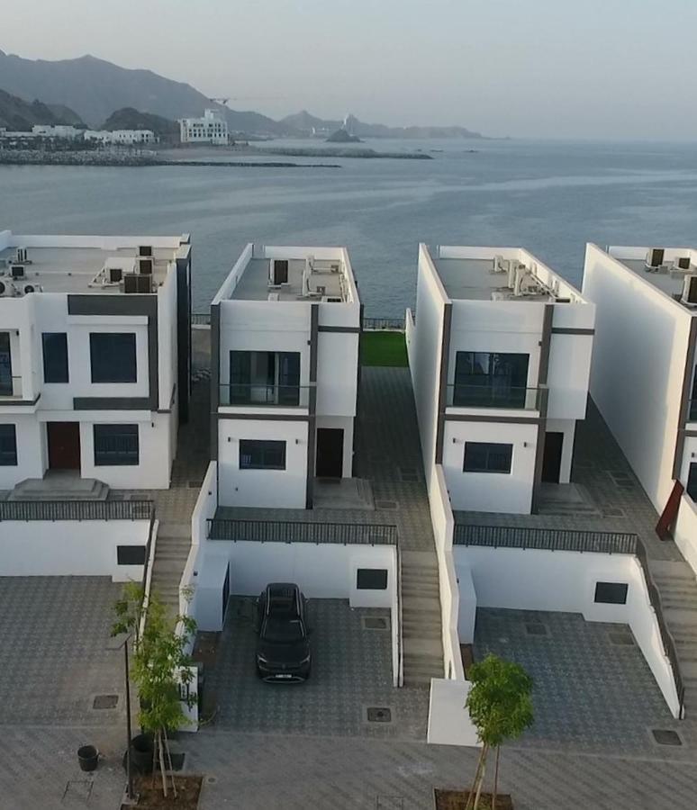 Al Dana Sea View Villa Эль-Фуджайра Экстерьер фото